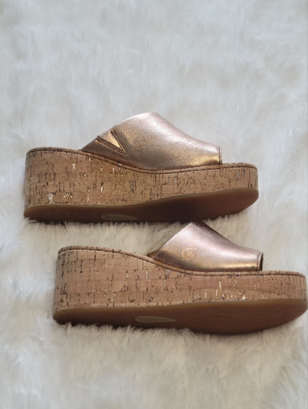 Born Metallic Bronze Cork Slide Mules, Size 8 - Picture 4 of 5